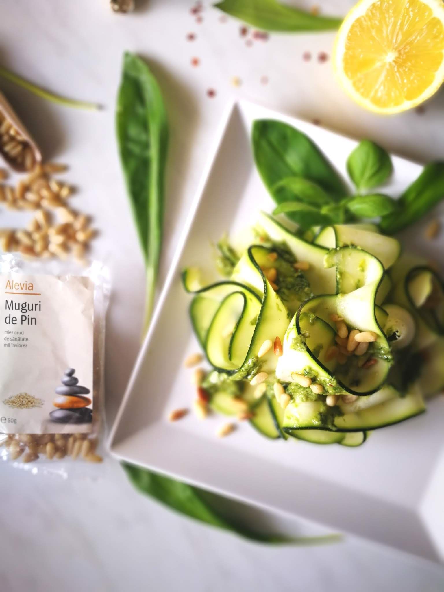 Fotografie din rețeta Salata cruda de zucchine