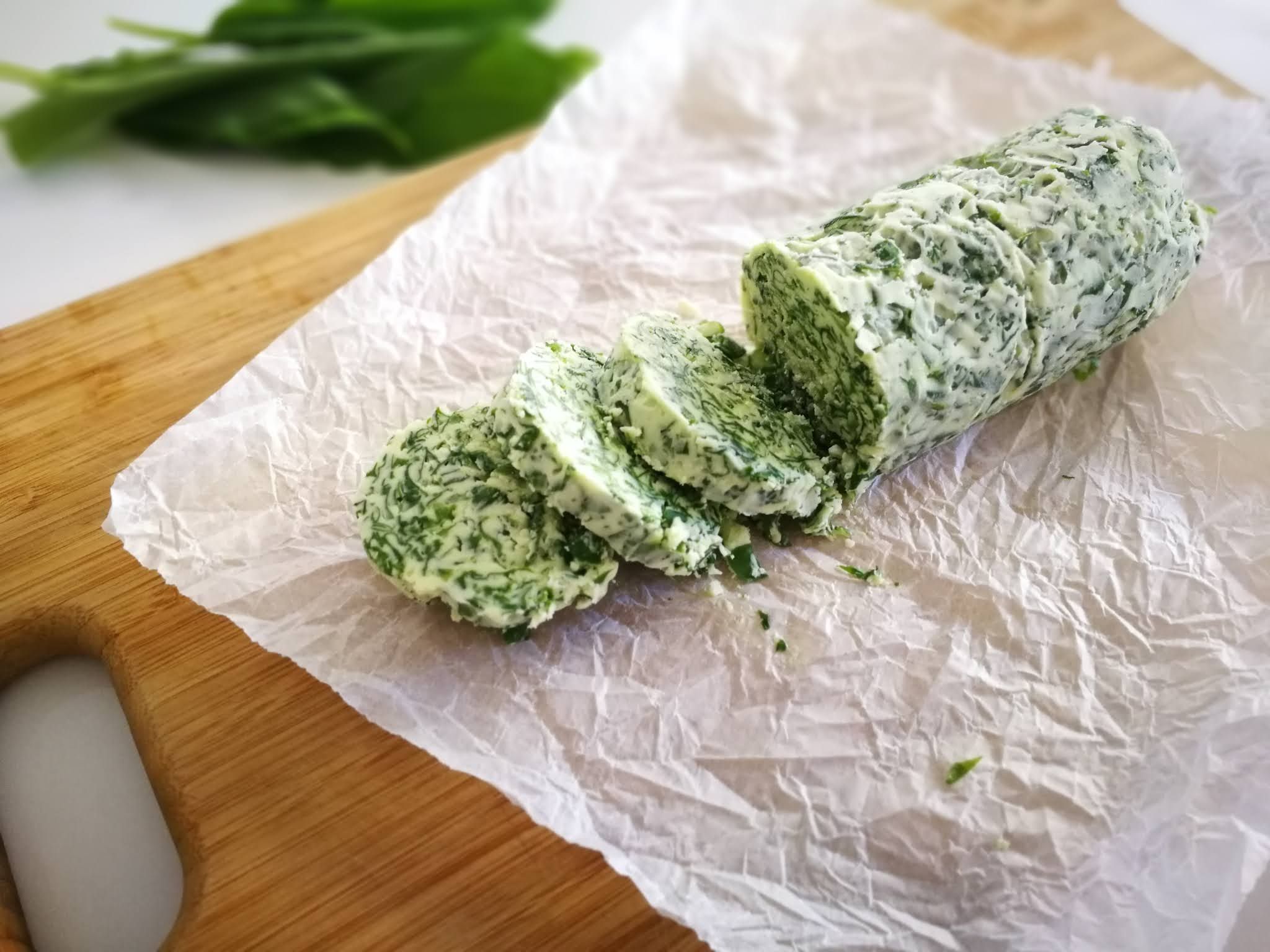 Fotografie din rețeta Unt aromatizat cu leurdă