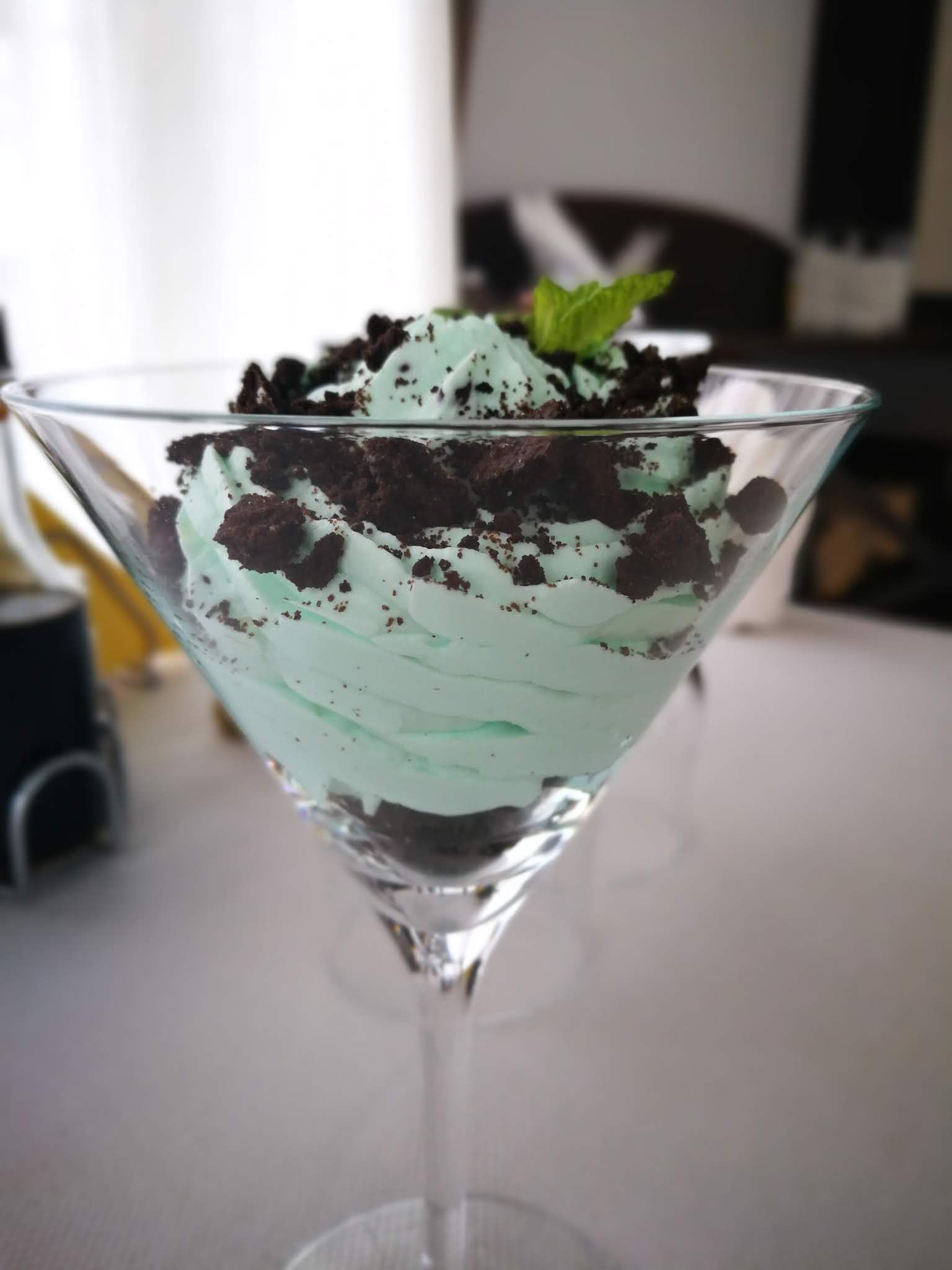 Fotografie din rețeta Cheesecake cu mentă și ciocolata