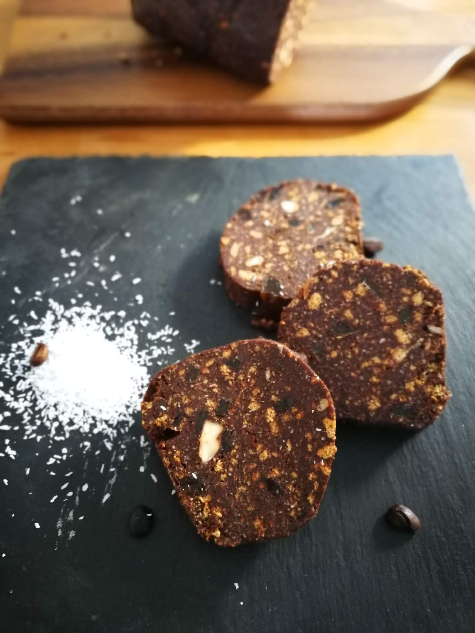 Fotografie din rețeta Salam de biscuiți integrali