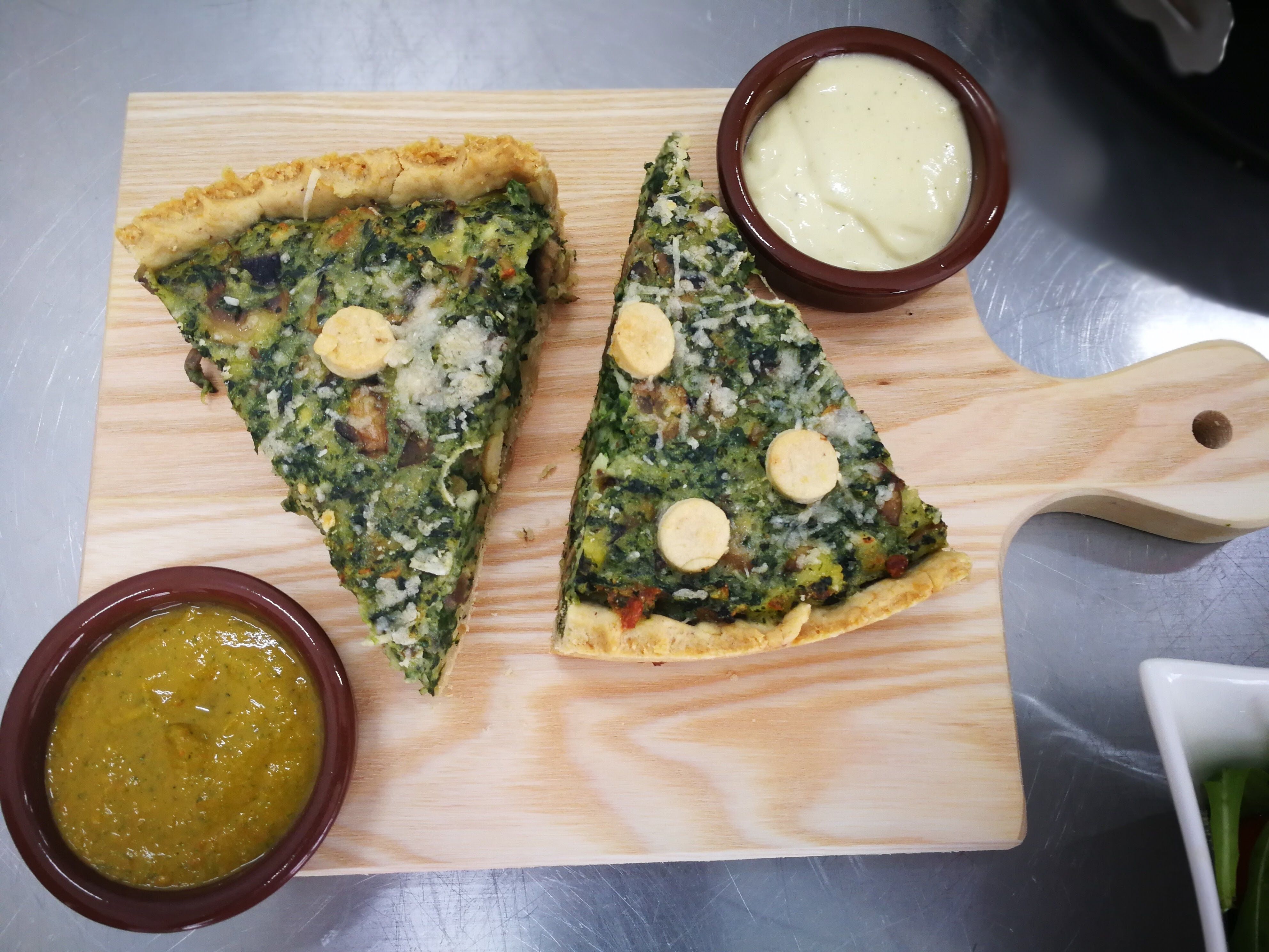 Fotografie din rețeta Quiche cu ciuperci si spanac