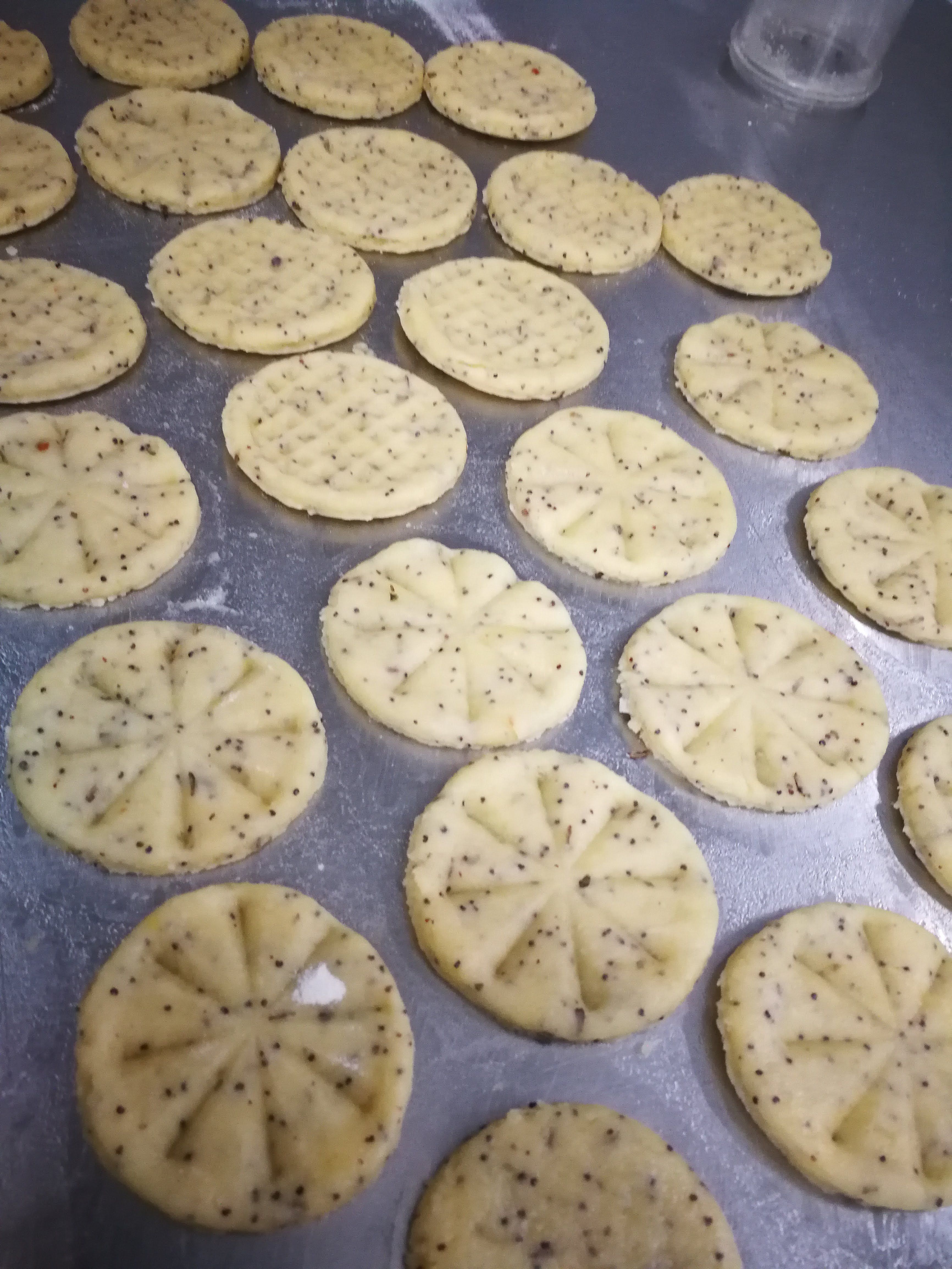 Fotografie din rețeta Biscuiți cu parmezan și mac