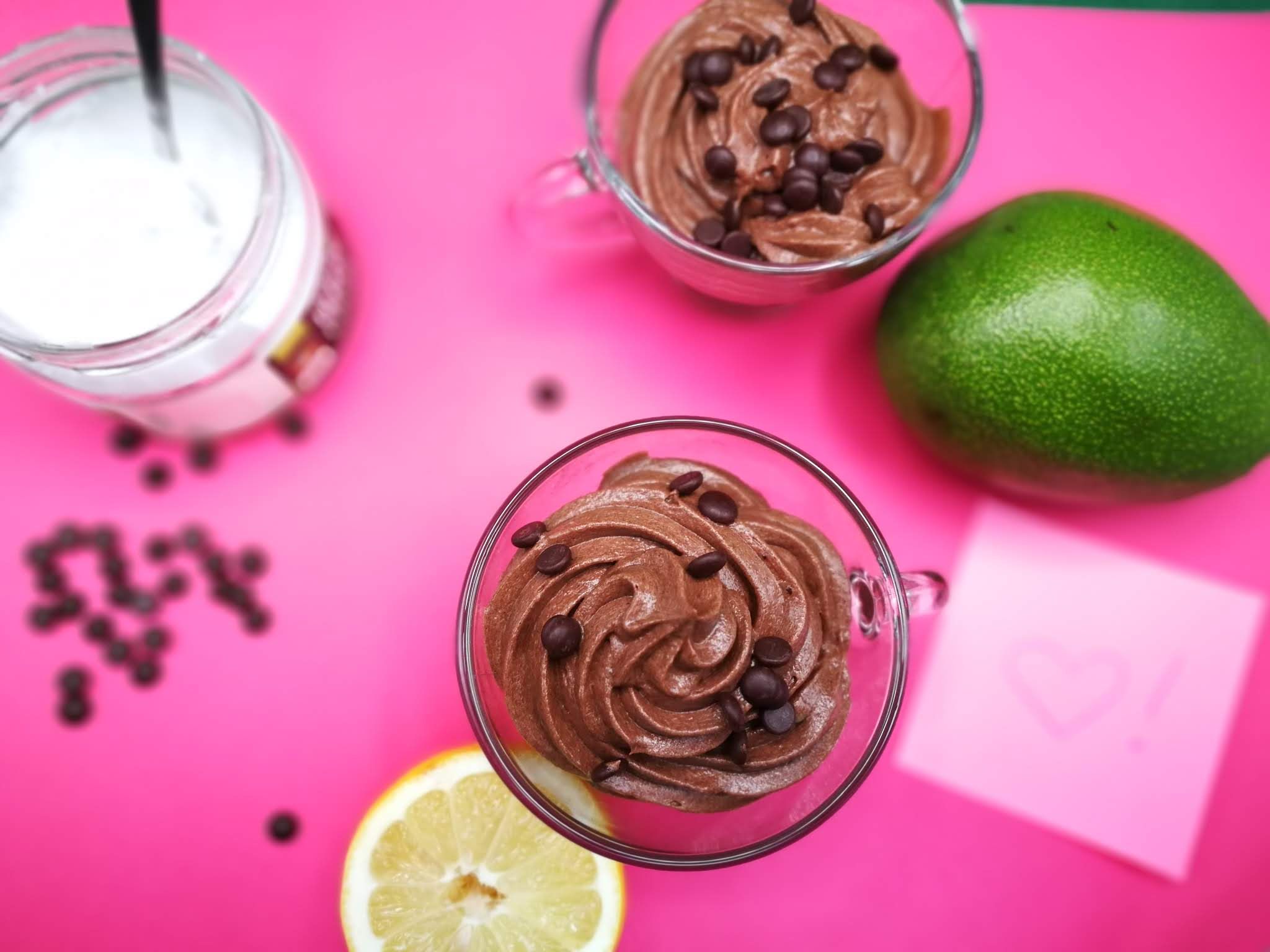 Fotografie din rețeta Mousse de avocado și ulei de cocos de post