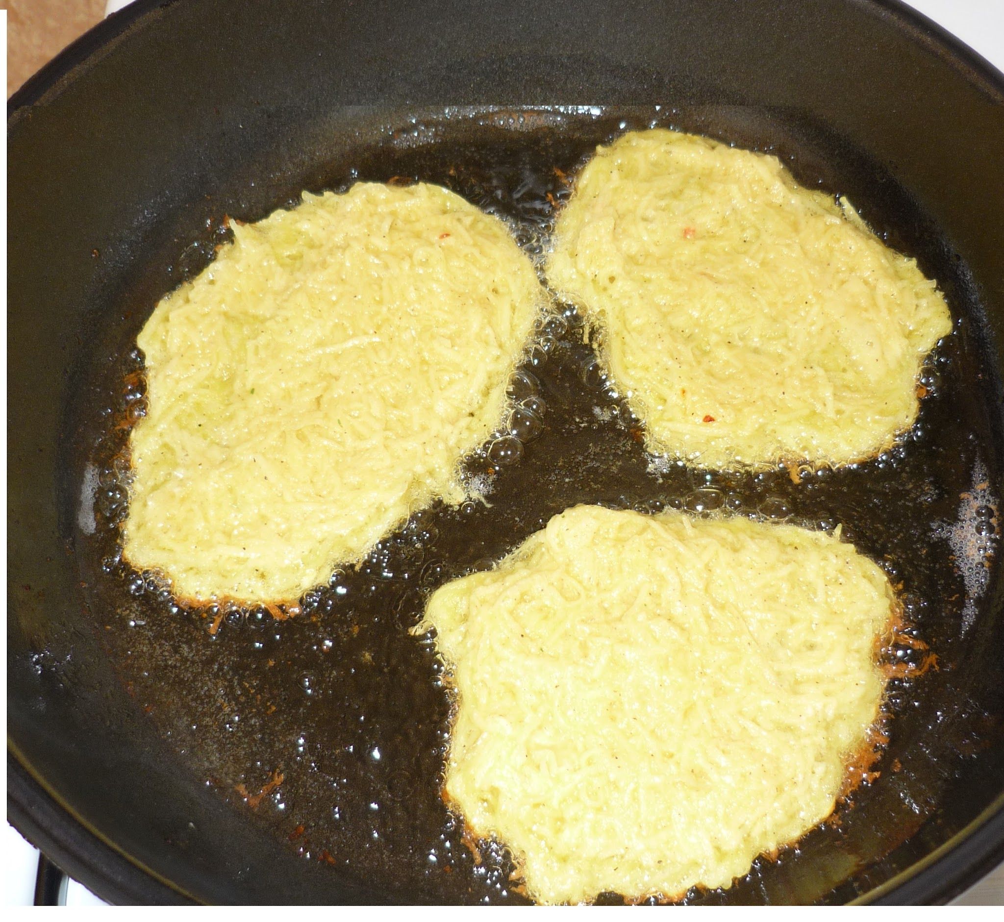 Fotografie din rețeta Tocinei Moldovenesti / Moldovian patatoes balls