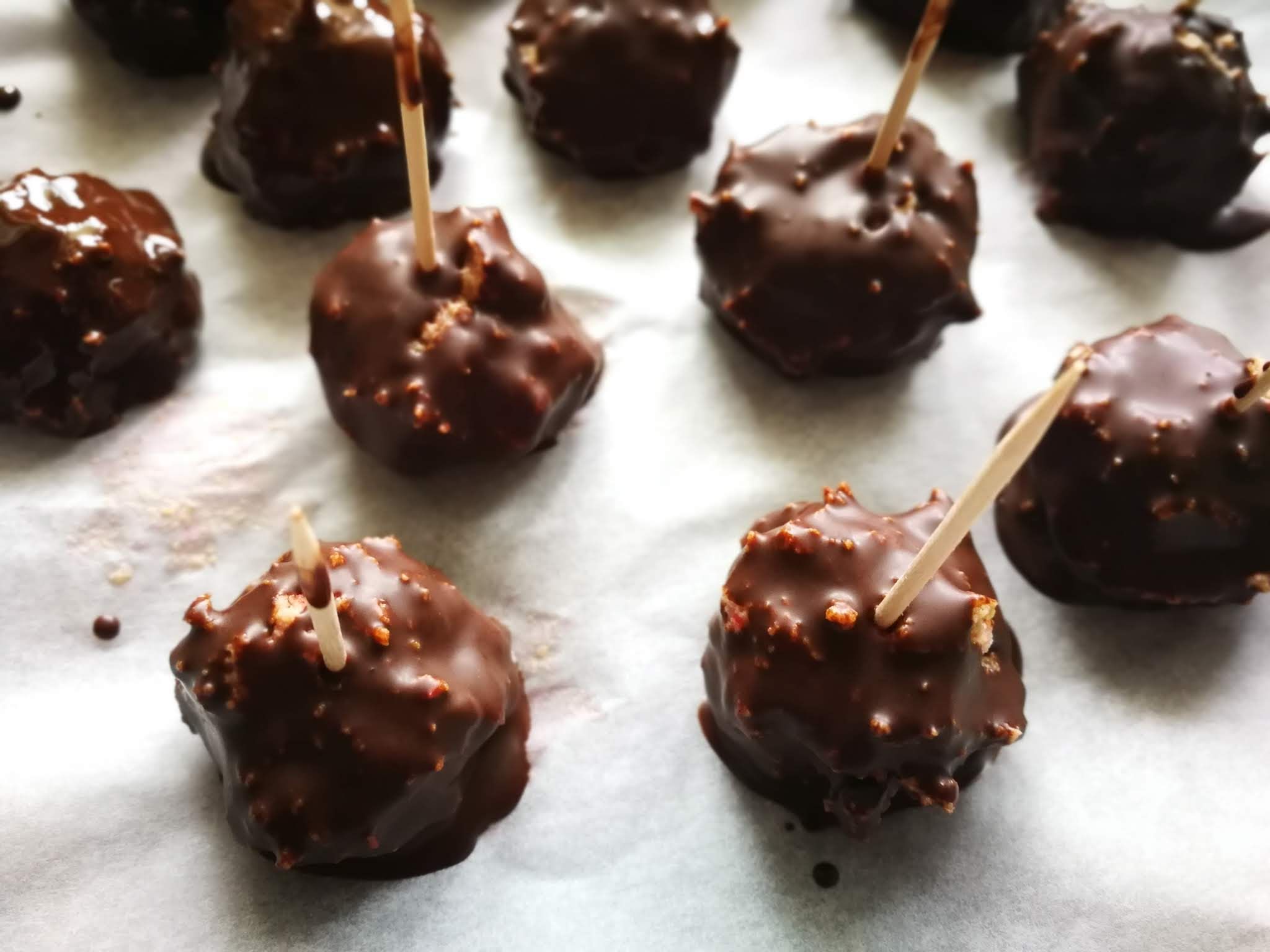 Photo from the recipe Quick Vegan Strawberry Truffles