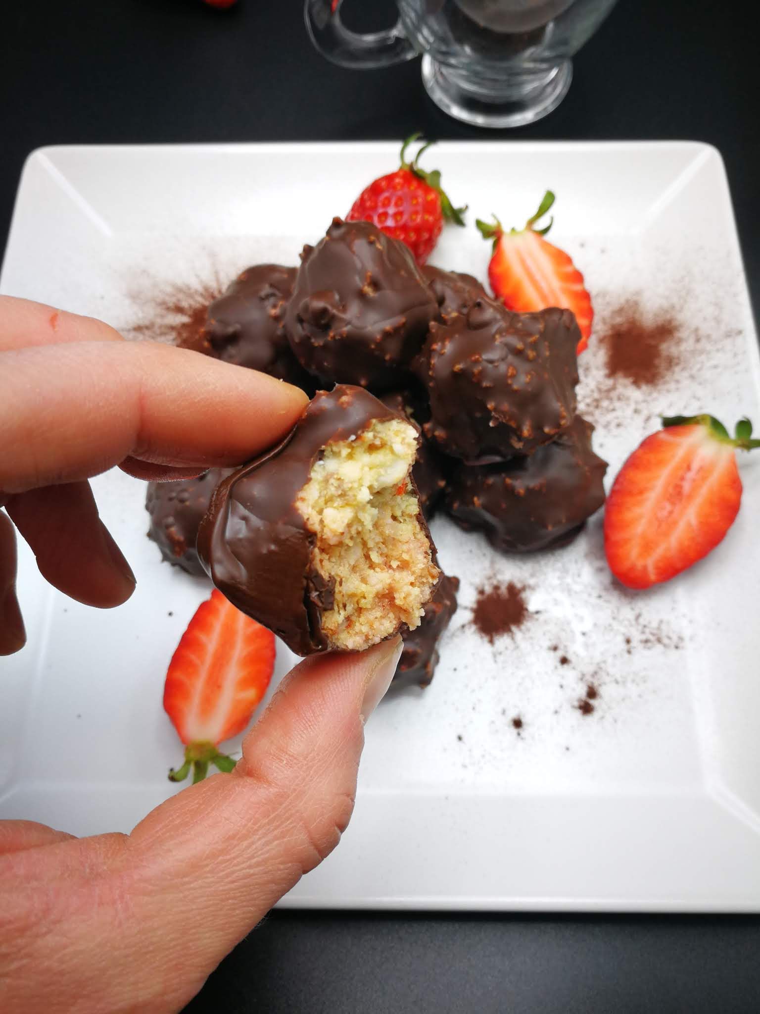 Photo from the recipe Quick Vegan Strawberry Truffles
