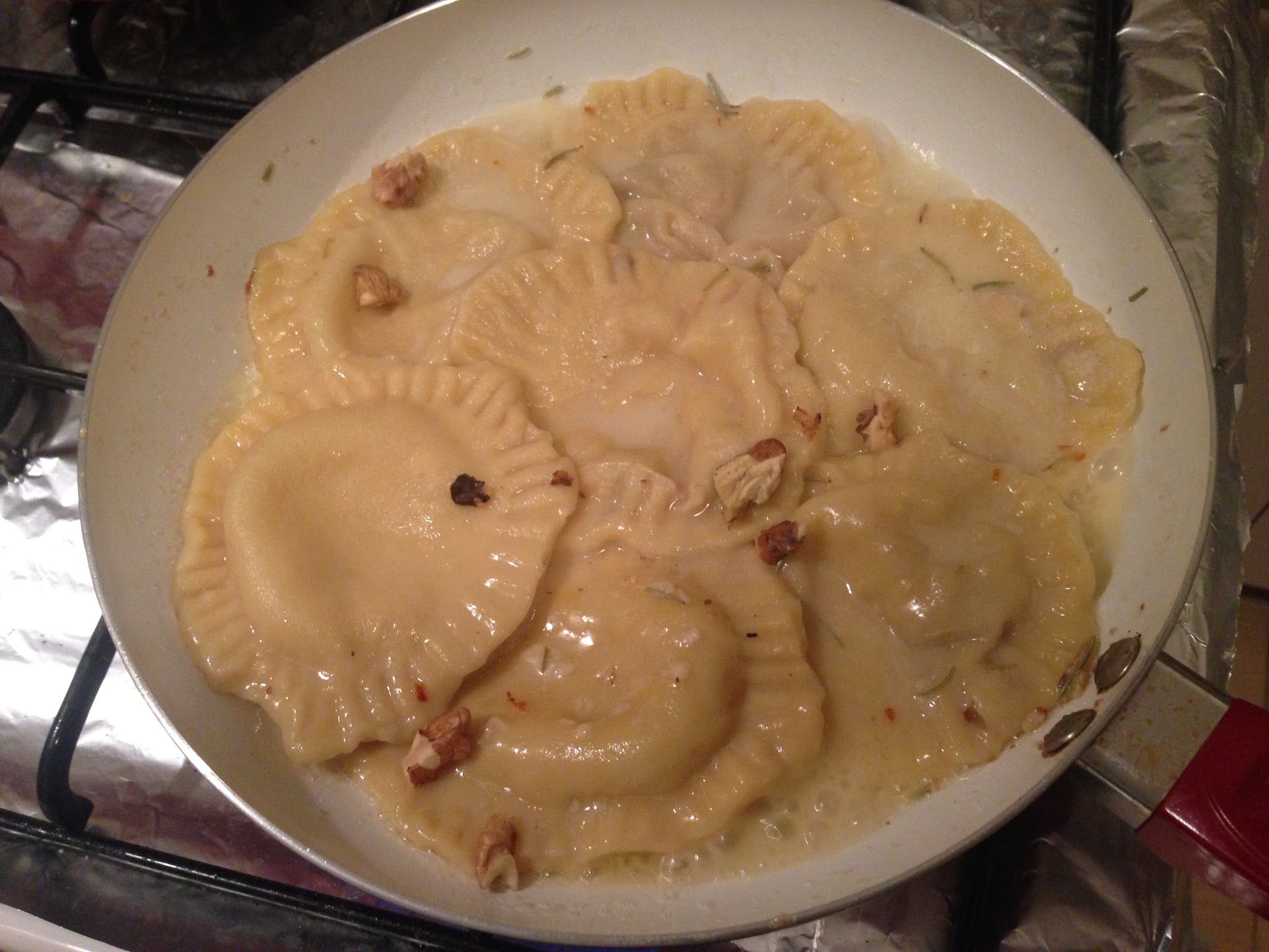 Fotografie din rețeta Ravioli cu mozzarella si nuci